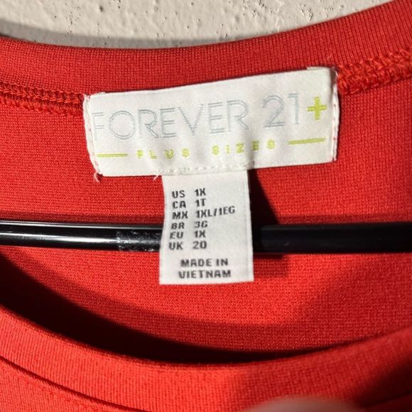 Dress In Coral scuba knit fitted Dress w waist line outstanding stretch/Drape - Picture 7 of 8